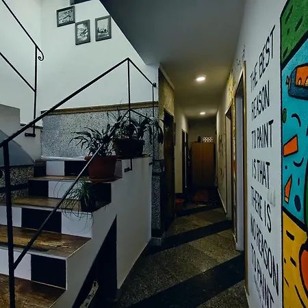 Hostel Backpackers-3